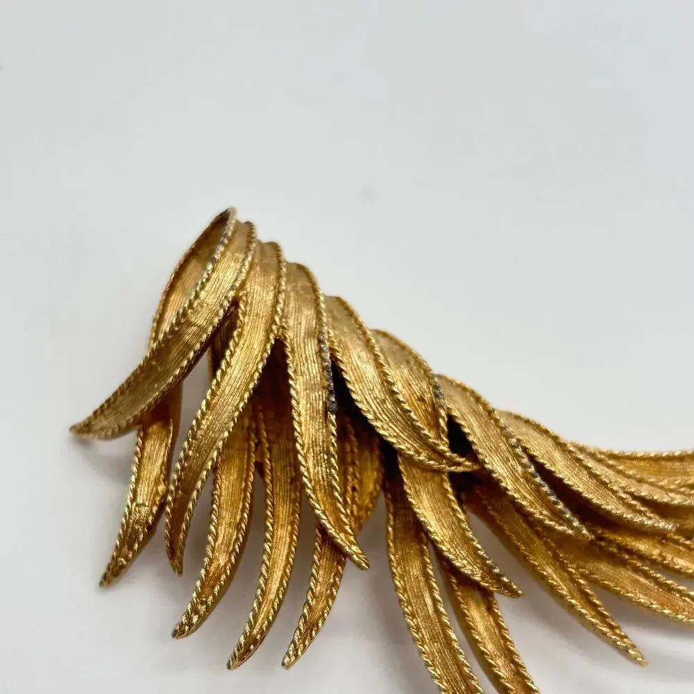 Vintage Boucher Brooch Signed Numbered 2103 Gold Tone Feather Wing Leaf Jewelry